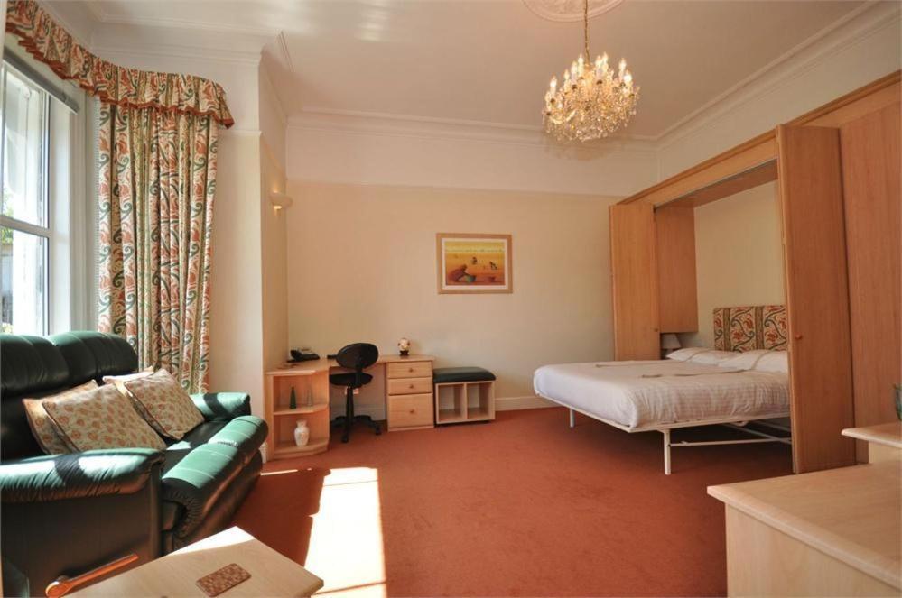 Thames View Apartments Staines-upon-Thames Kültér fotó